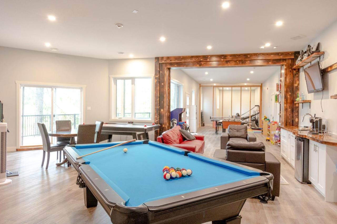 Ski In Ski Out With Huge Game Room And Hot Tub Fernie Dış mekan fotoğraf