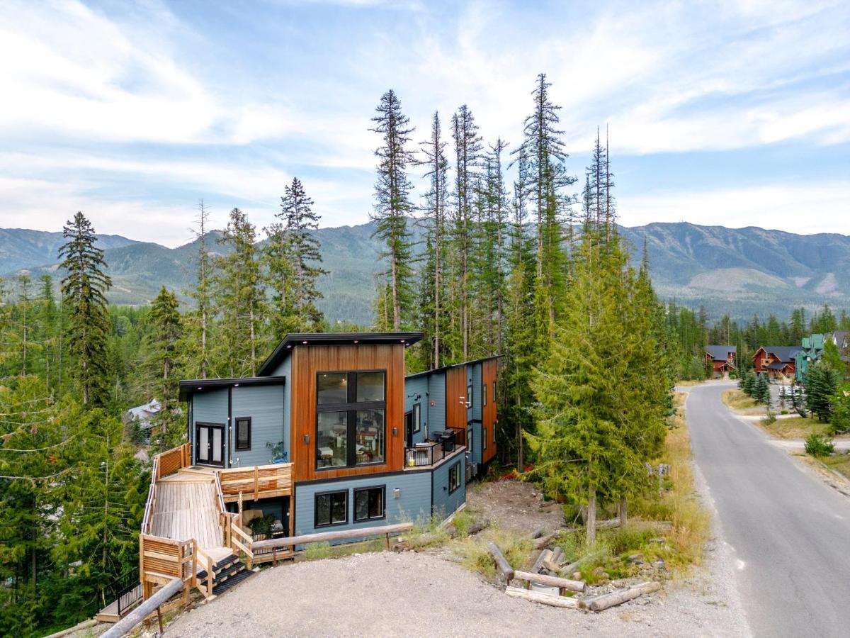 Ski In Ski Out With Huge Game Room And Hot Tub Fernie Dış mekan fotoğraf