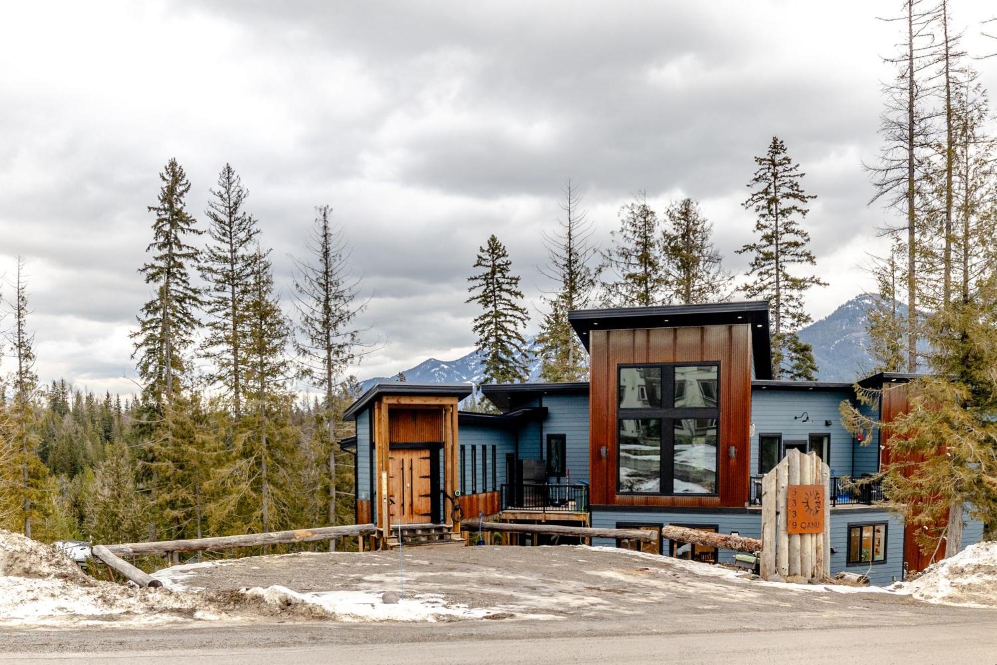 Ski In Ski Out With Huge Game Room And Hot Tub Fernie Dış mekan fotoğraf